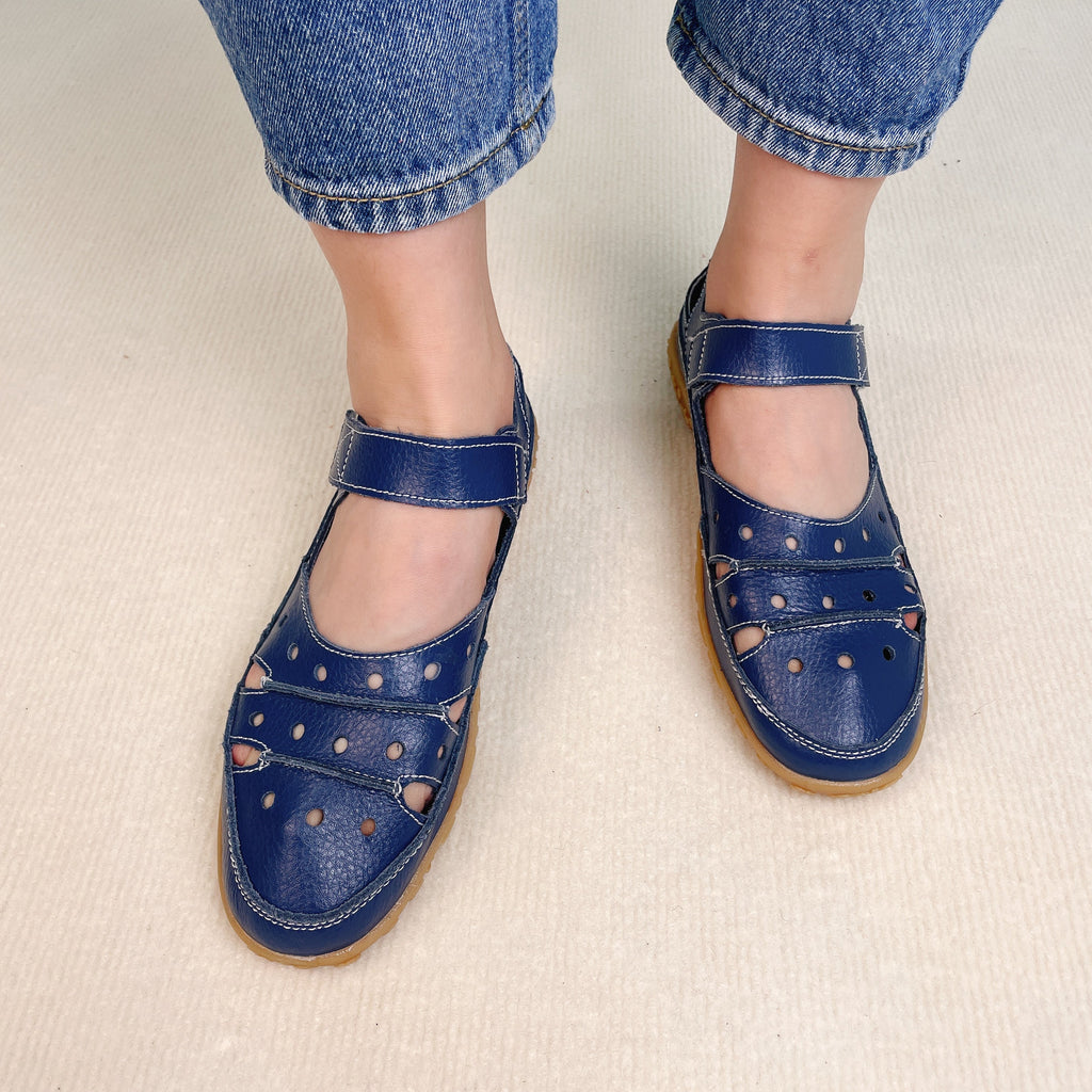 Grace™- Hollow Hook Flat Sandals — Allmycloset (view 9)
