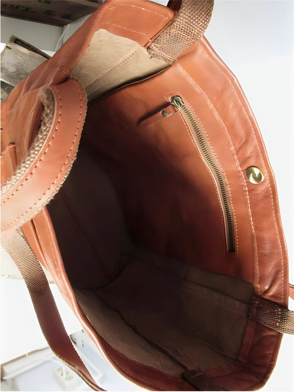 Layla™ - Vegan Leather Handbag — Allmycloset (view 3)